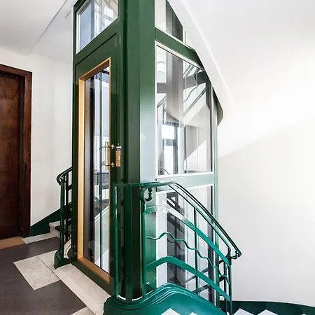 Abel Halldis Apartment