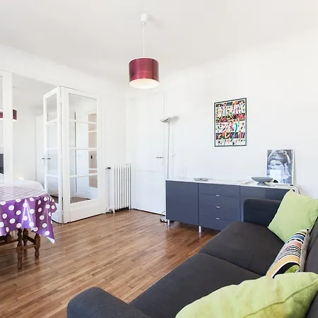Abel Halldis Apartment *