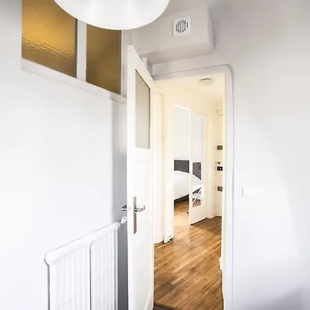 Abel Halldis Apartment Parigi